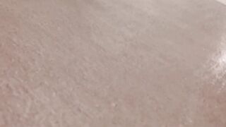 Gooning 0 Bulgarian, Shower