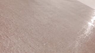 Gooning 0 Bulgarian, Shower